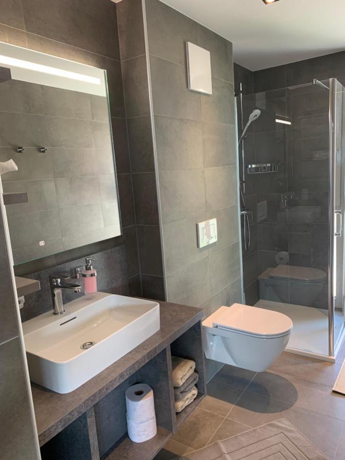 Lieblingsplatzl - Das Apartmenthaus Drobollach am Faakersee Ngoại thất bức ảnh
